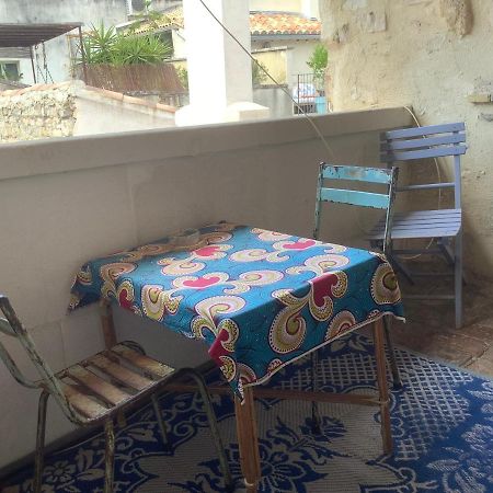 Appartamento Blue Bambou Arles Esterno foto